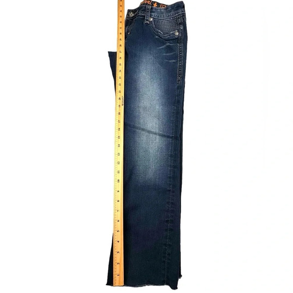 Rock Revival Gia Straight Jeans. Hem has been cut. RAW HEM 27” Inseam. 30” W - Picture 13 of 14